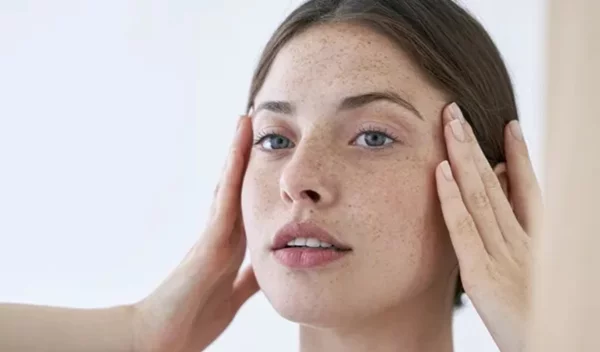 Πέντε συστατικά που ενισχύουν το κολλαγόνο στην επιδερμίδα