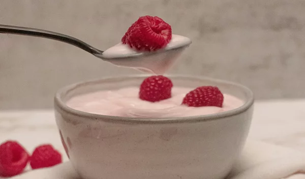 Πώς μπορούμε να ενισχύσουμε το ανοσοποιητικό μας; Με αυτές τις τροφές