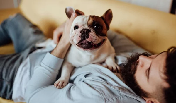 Γιατί η κουβέντα με τον σκύλο σου, σου κάνει καλό