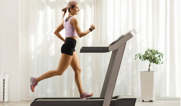 Πώς θα χάσεις βάρος με τη μέθοδο 12-3-30 που κάνει θραύση στο TikTok