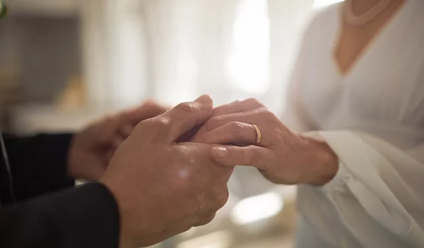 Είσαι παντρεμένη; Μάθε πώς μπορεί να σε προστατεύει από μια συχνή διαταραχή