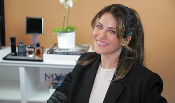 My Perfume Stories: Η Σουζάνα Κεγγίτση αποκαλύπτει ποια είναι τα αγαπημένα της αρώματα