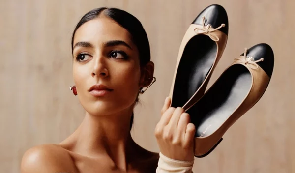 Οι κομψοί τρόποι για να φορέσεις τις μπαλαρίνες ως αυθεντική fashion lover