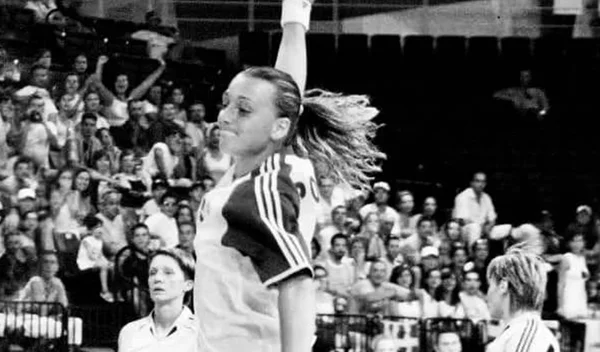 Θλίψη στο χάντμπολ: Πέθανε η διεθνής αθλήτρια Ελένη Ποτάρη σε ηλικία μόλις 41 ετών