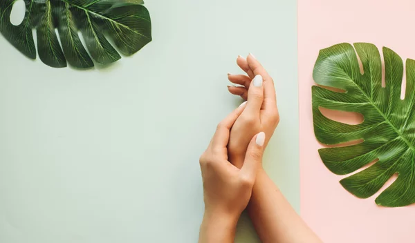 Οι μεγαλύτερες τάσεις στα χρώματα νυχιών για τη φετινή άνοιξη και το καλοκαίρι