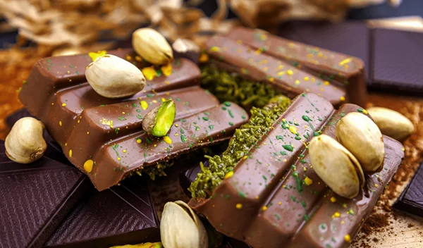 Σοκολάτα του Ντουμπάι: Δοκίμασε τη viral απόλαυση στην υγιεινή εκδοχή της