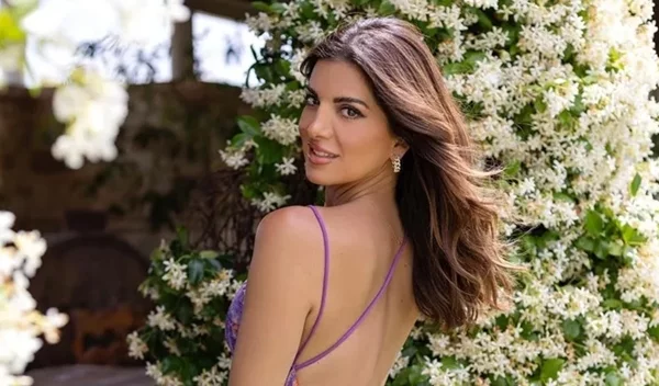 Η Σταματίνα Τσιμτσιλή με το κούρεμα που κάνει τα μαλλιά να δείχνουν πολύ πιο πυκνά