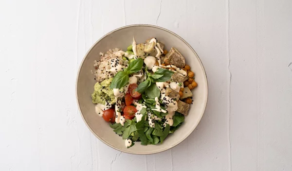 Αυτό είναι το νέο "protein goal" στο TikTok - Ο καλύτερος οδηγός για αρχάριους