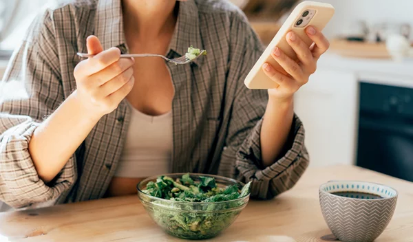 6 φαγητά που θα σε κάνουν να πεινάς ακόμη περισσότερο