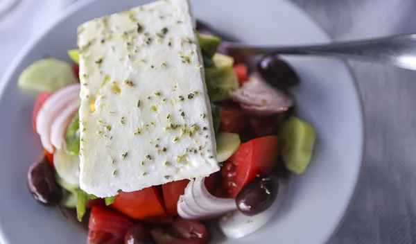 Το μυστικό της Μεσογειακής διατροφής που "λιώνει" το λίπος!