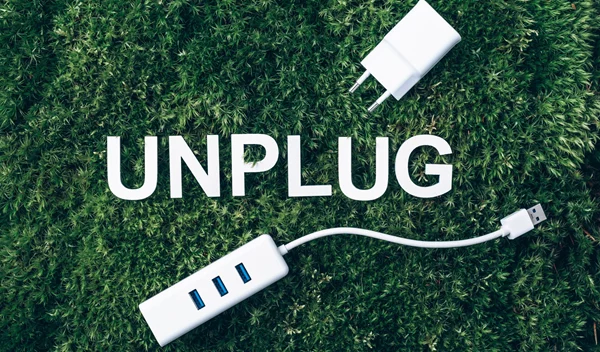 Σε κούρασαν τα SoMe; 4 τρόποι να αποτοξινωθείς ψηφιακά