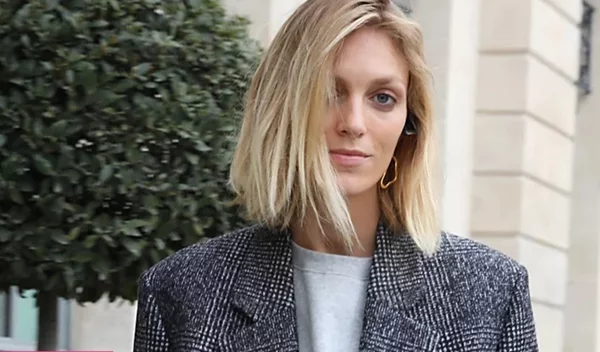 Λεπτά μαλλιά χωρίς όγκο; 5 χτενίσματα για να τα κάνεις να δείχνουν πιο πλούσια στη στιγμή