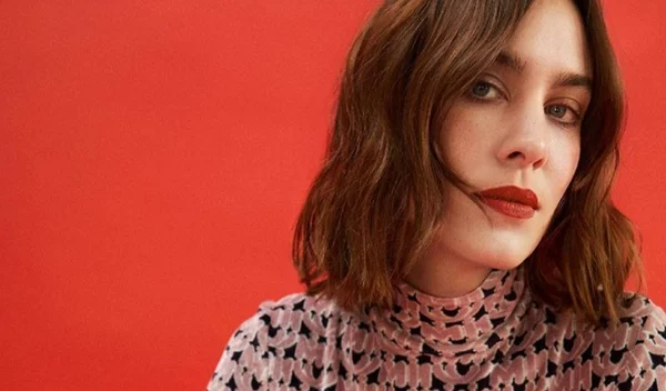 Το κομψό κούρεμα που ταιριάζει σε όλες τις γυναίκες