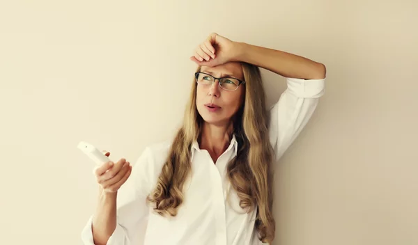 Πώς σχετίζεται ο πονοκέφαλος με την αφυδάτωση;