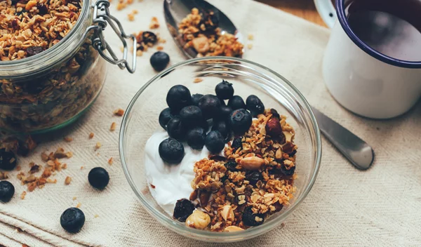 Συνταγή για γκρανόλα χωρίς ζάχαρη από το διατροφολόγο