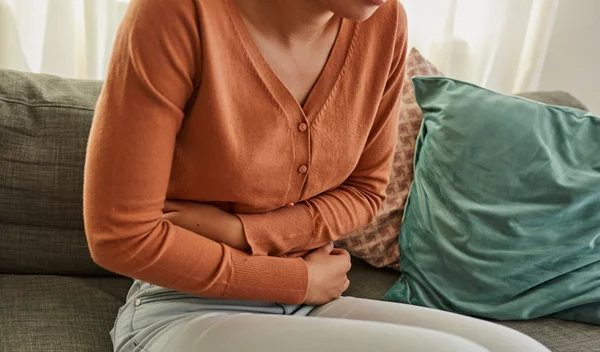 Πού οφείλεται η ακράτεια ούρων; Αίτια, πρόληψη, αντιμετώπιση