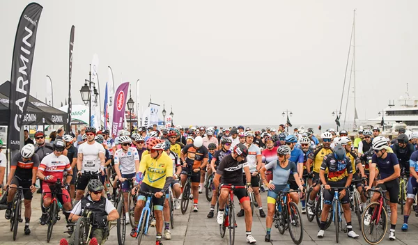 Το Spetsathlon γιόρτασε τα 10 χρόνια του με ρεκόρ συμμετοχών