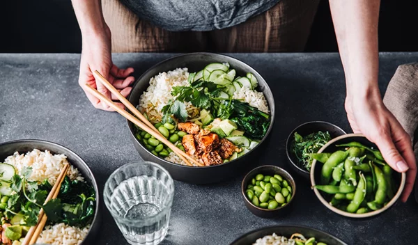 Με τι ισοδυναμεί μια μερίδα λαχανικών;