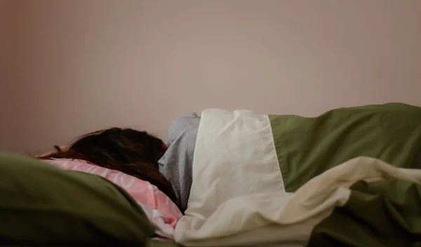 Είναι γρίπη, RSV ή COVID; Τους ειδικούς απασχολεί η "Τρι-δημία"