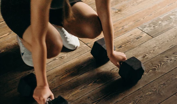 10 αποτελεσματικοί τρόποι για να αυξήσεις τις επαναλήψεις σε οποιαδήποτε άσκηση