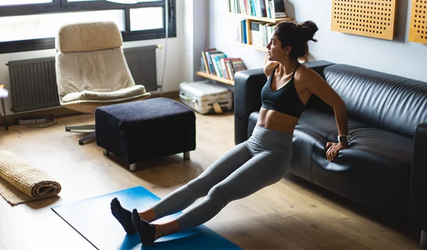 5 ασκήσεις για δυνατά και καλογυμνασμένα χέρια χωρίς εξοπλισμό