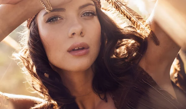 Πώς φεύγουν οι πανάδες; Όλα όσα πρέπει να ξέρεις φέτος το καλοκαίρι