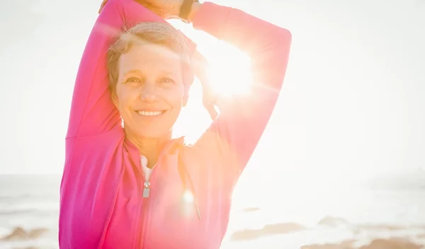 "Φυσικό φάρμακο νεότητας": Η άσκηση που μπορεί να ξαναδώσει δύναμη σε μύες και οστά