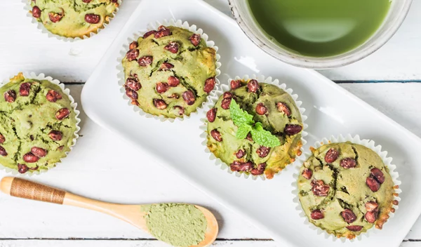 Muffins με σκόνη μάτσα για αποτοξίνωση και ενέργεια