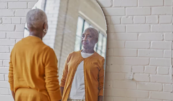 Positive vibes only: Καταρρίπτουμε 3 μύθους για την αυτοβοήθεια