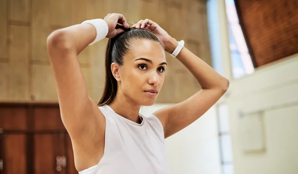 Zig - Zag Massage: Η κίνηση "ματ" που ενισχύει την ανάπτυξη των μαλλιών