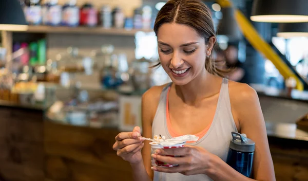 4 ιδέες για γρήγορα σνακ μετά την προπόνησή σου