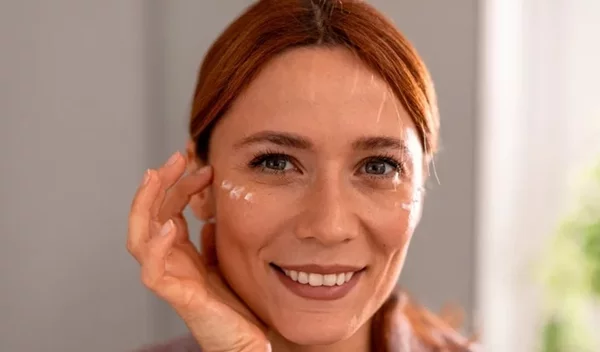 Βρήκαμε τις καλύτερες κρέμες ματιών για ευαίσθητες επιδερμίδες