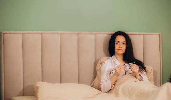 Εκτός από τον πυρετό, τι άλλο δείχνει το θερμόμετρό σου;