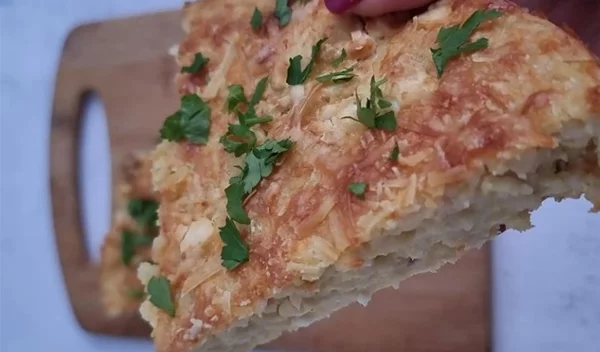 Η πιο εύκολη και γρήγορη τραχανόπιτα χωρίς φύλλο