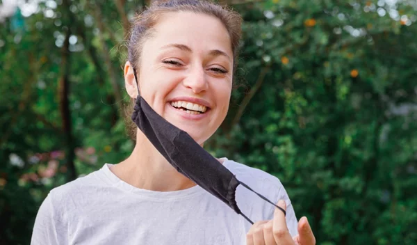 Τέλος οι μάσκες παντού; Τι θα ισχύει από την 1η Ιουνίου