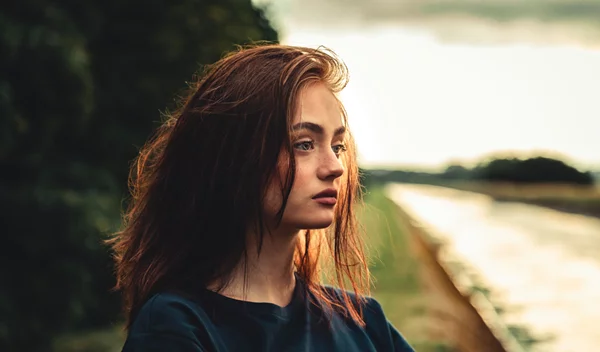 5 εναλλακτικές θεραπείες στην αντιμετώπιση και θεραπεία της κατάθλιψης