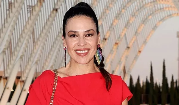 Ναταλία Δραγούμη: Το μοναδικό άρωμα που φορά από το 1987 μέχρι σήμερα