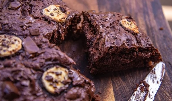 Νηστίσιμο γλυκό ψυγείου με μπανάνα και βρώμη - Ελαφρύ και πεντανόστιμο