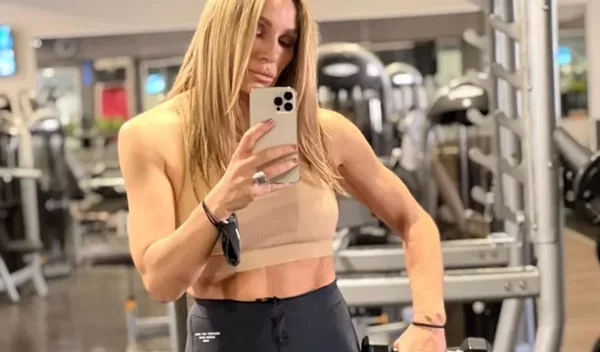 Η Ελένη Πετρουλάκη αποκαλύπτει 2 συνηθισμένα λάθη που κάνουμε (σχεδόν) σε κάθε workout