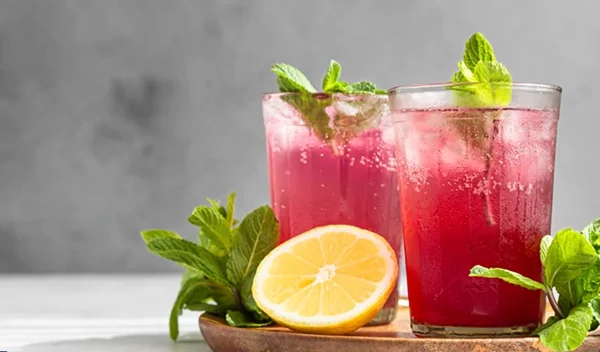 Το απόλυτο μυστικό για να πίνουμε περισσότερο νερό!