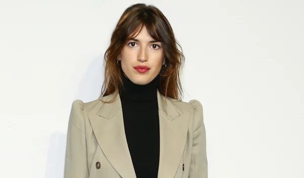 Το νέο it κούρεμα της σεζόν δείχνει υπέροχο ακόμα και χωρίς styling