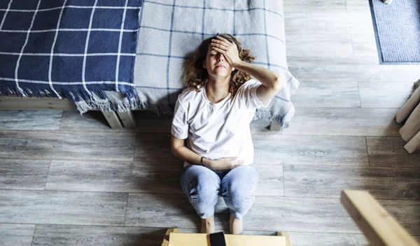 Ο σημαντικός λόγος που οι ημικρανίες σου προκαλούν ναυτία