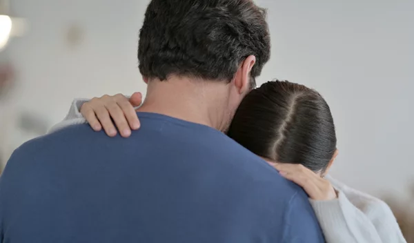 Πώς ο καρκίνος του παχέος εντέρου σκότωσε τον Toby μέσα σε 5 μήνες - Δεν είχε τα κλασικά συμπτώματα