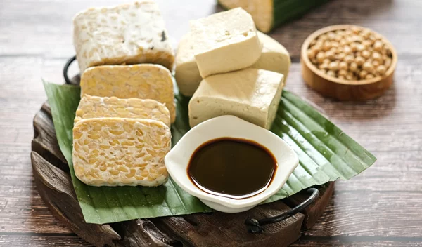 Τόφου ή τέμπε: Ποιο φυτικό τρόφιμο έχει περισσότερη πρωτεΐνη;