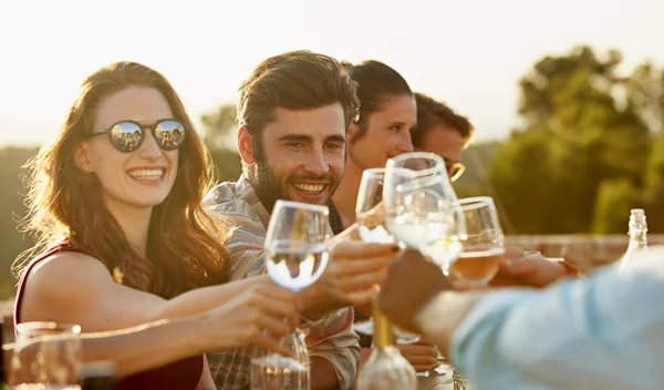 Οι Ευρωπαίοι παραμένουν οι μεγαλύτεροι πότες στον κόσμο