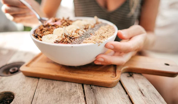 10 τροφές που θα σε βοηθήσουν στην απώλεια βάρους