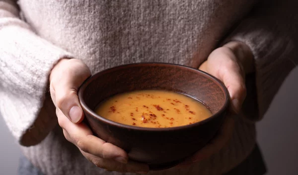 Γιατί οι σούπες μάς κάνουν καλό και είναι μια τόσο υγιεινή επιλογή;