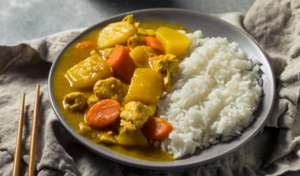 Ρύζι vs. Πατάτες: Ποια είναι η πιο υγιεινή επιλογή;