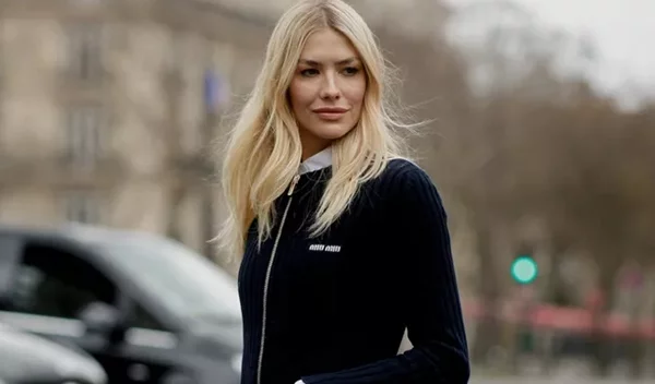 Οι πλεκτές ζακέτες που θα σε πείσουν να βάλεις για λίγο στην άκρη τα πουλόβερ