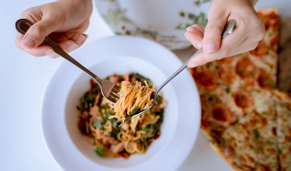 10 τροφές με χαμηλή περιεκτικότητα σε υδατάνθρακες